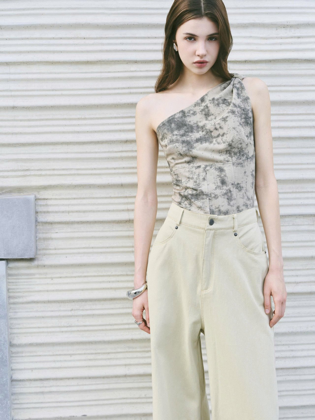 Small shoulder bag
