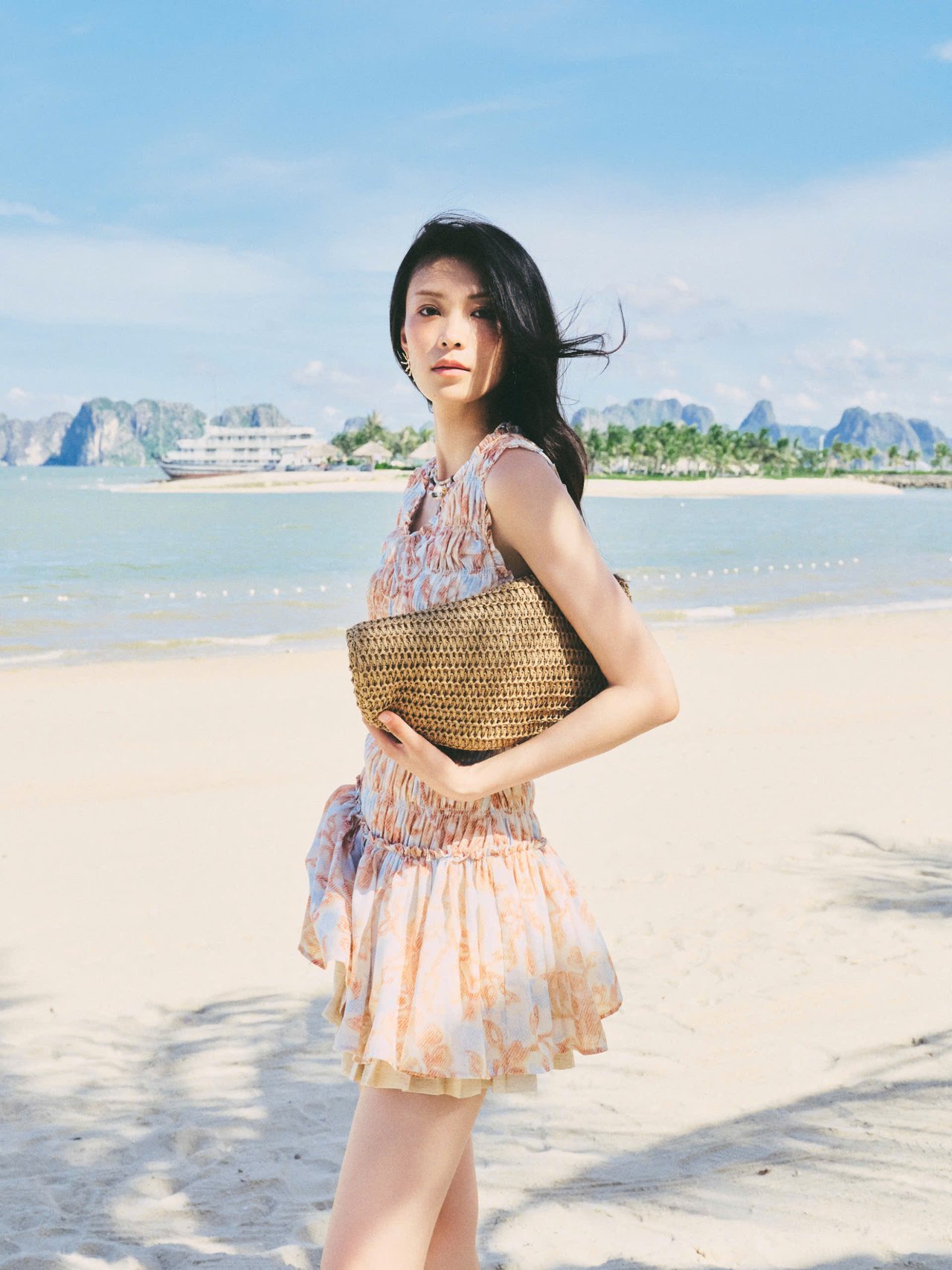 Small shoulder bag